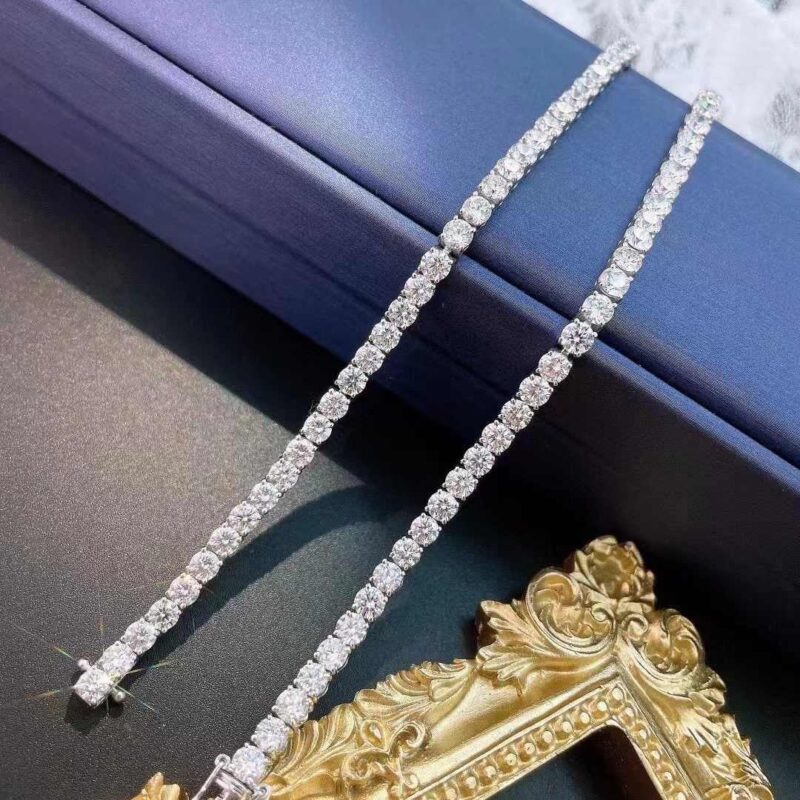 14K and 18K Gold Moissanite Tennis Bracelet