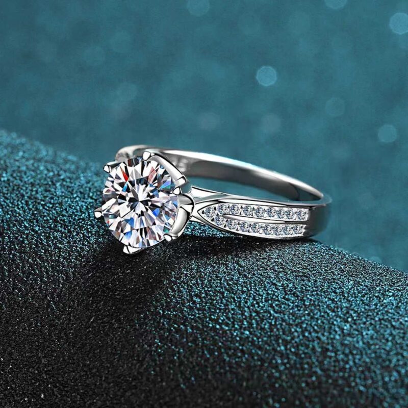 14K Gold Moissanite Split Shank Ring, 1CT